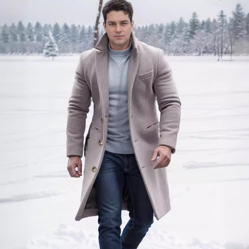 Herren eleganter Wollmantel mit schmalem Schnitt und goldenen Knöpfen Heidi-Mode