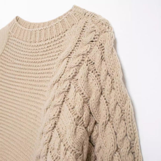 Damen Strickpullover im lässigen Oversize-Schnitt mit aufwendigem Zopfmuster Heidi-Mode