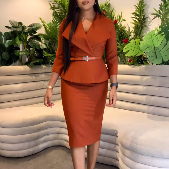 Damen Etuikleid mit tailliertem Schnitt und glamourösem Gürtel Heidi-Mode