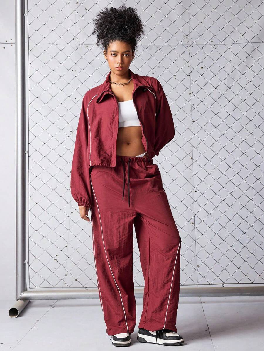 Damen Sportliche Jacke mit hohem Kragen und elastischen Details Heidi-Mode