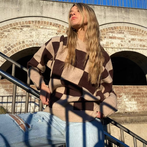 Damen modischer Pullover mit grafischem Karomuster und Rundhalsausschnitt Heidi-Mode