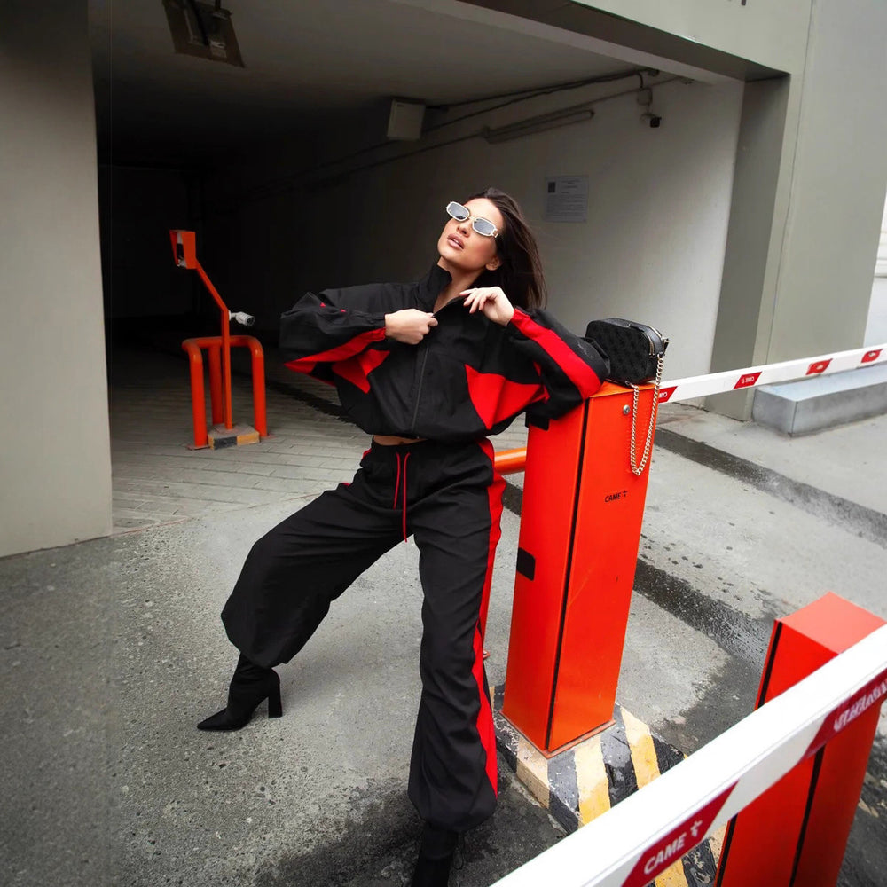 Damen lässiges Sportanzug-Set mit luftiger Jacke und weit geschnittenen Hosen Heidi-Mode