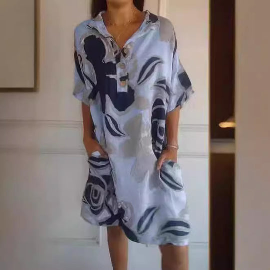 Damen luftiges Strandkleid mit modischem Muster und seitlichen Taschen Heidi-Mode