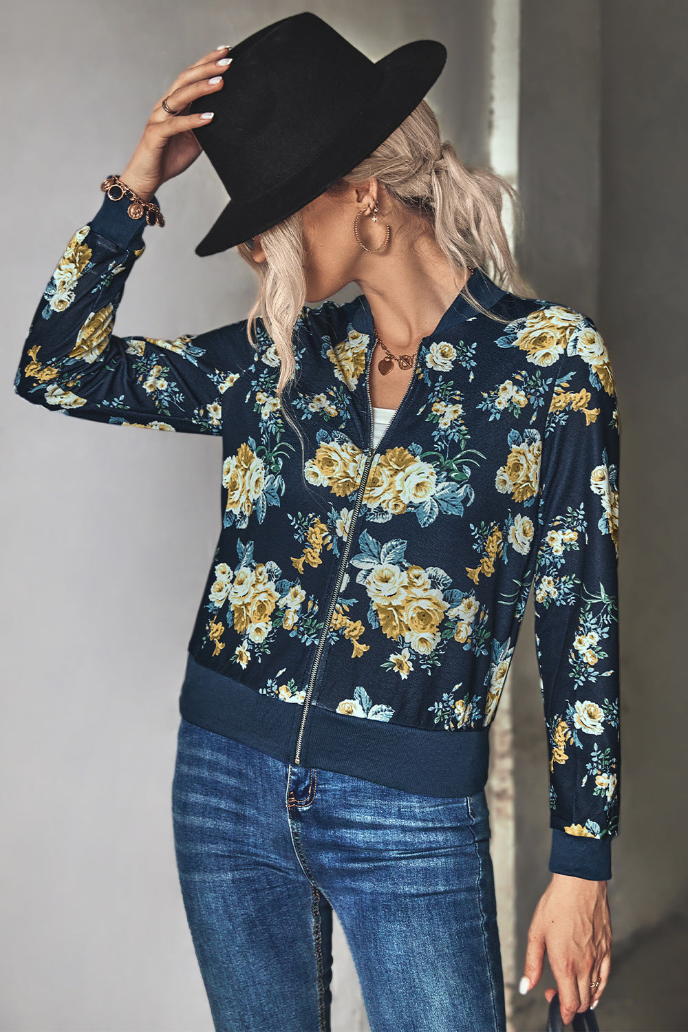 Damen Blütenmuster Freizeitjacke mit Reißverschluss und elastischen Bündchen Heidi-Mode