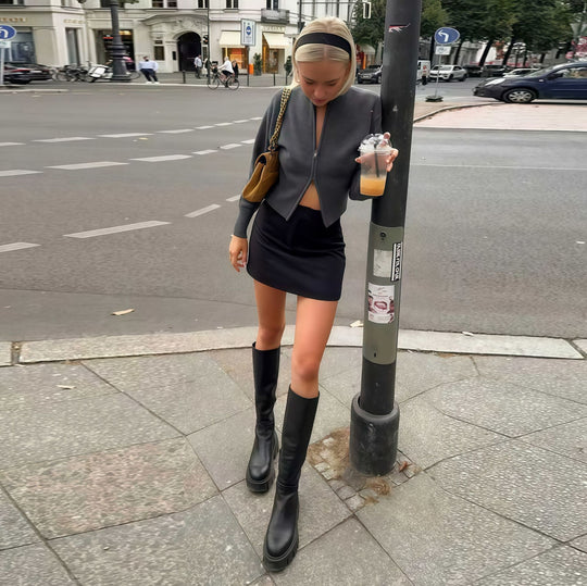 Damen Elegante Strickjacke mit Kängurutasche und zeitgemäßem Schnitt Heidi-Mode
