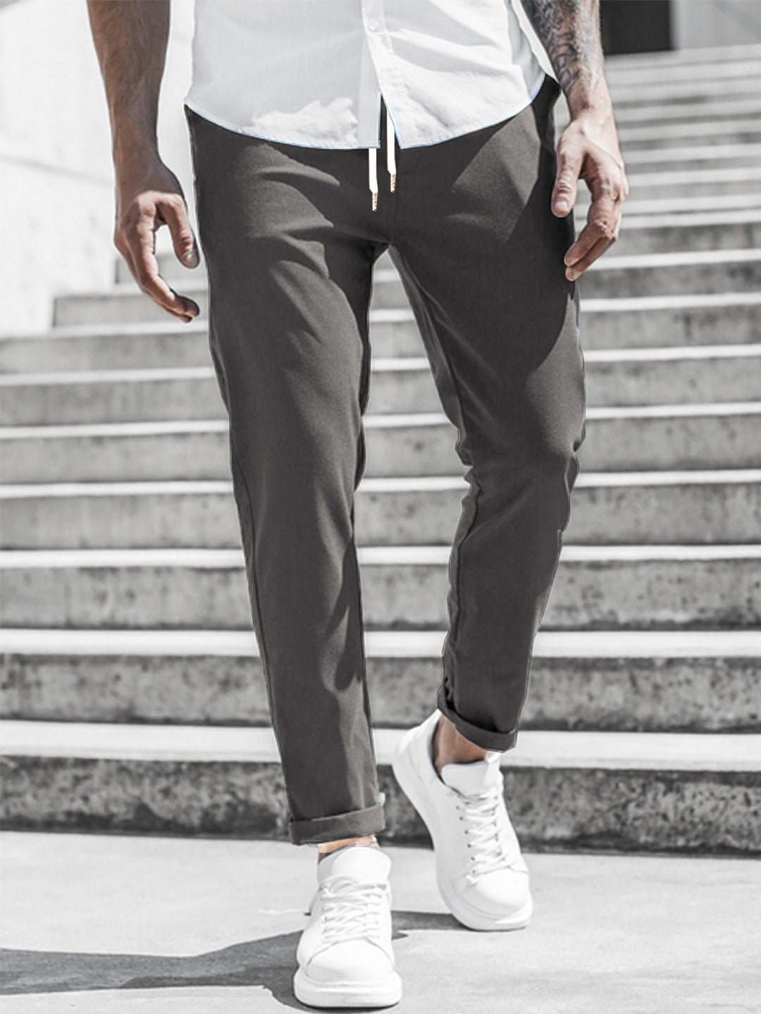 Herren Sportliche Chino-Hose mit flexiblem Bund und modernen Details Heidi-Mode