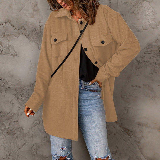 Damen vielseitige Oversize-Hemdjacke mit aufgesetzten Taschen und Knopfverschluss Heidi-Mode