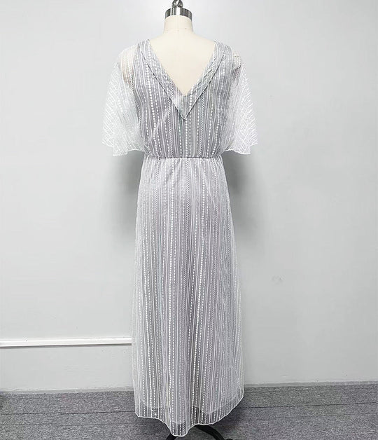 Heidi-Mode | Langes Maxi-Kleid mit Ausgeschnittenen Ärmeln und Lockerer Passform Im Oberteil