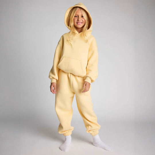 Damen lässiges Kapuzenpullover mit geräumiger Kängurutasche und kuscheligem Material Heidi-Mode
