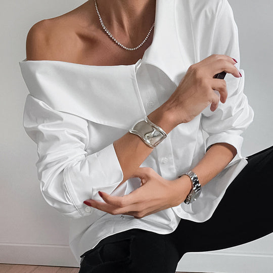 Damen Oversized Hemdbluse mit asymmetrischem Ausschnitt und voluminösen Ärmeln Heidi-Mode