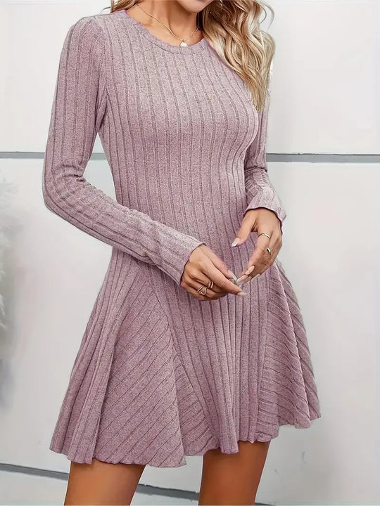 Damen Strickkleid mit raffiniertem Rüschendesign und schmeichelndem Schnitt Heidi-Mode