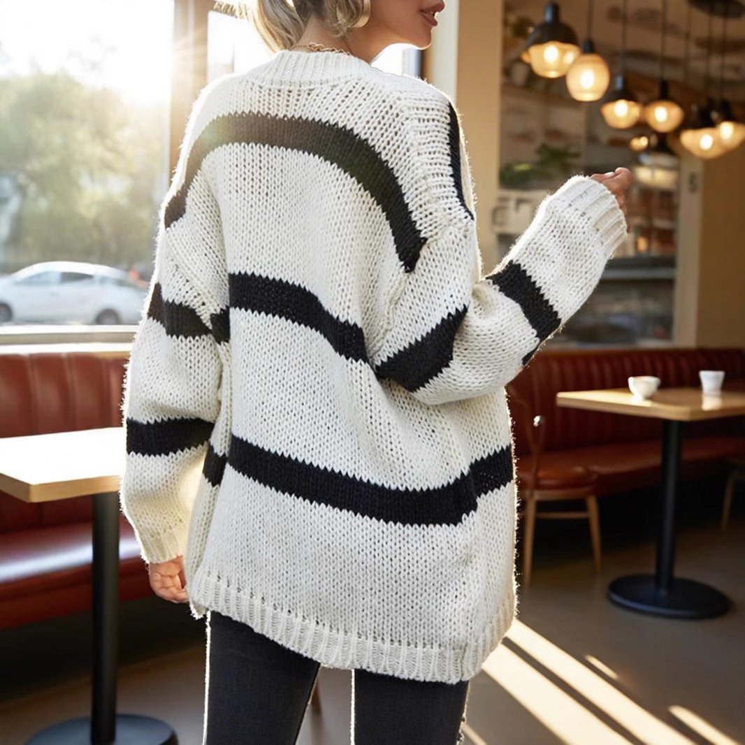 Damen Grobstrickjacke mit modischen Streifen Heidi-Mode