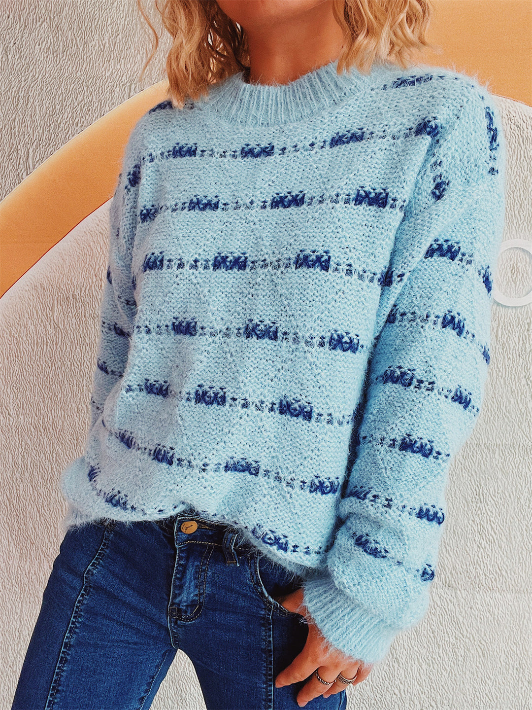 Damen Pullover mit weichem Mohair-Material und modernem Streifenmuster Heidi-Mode