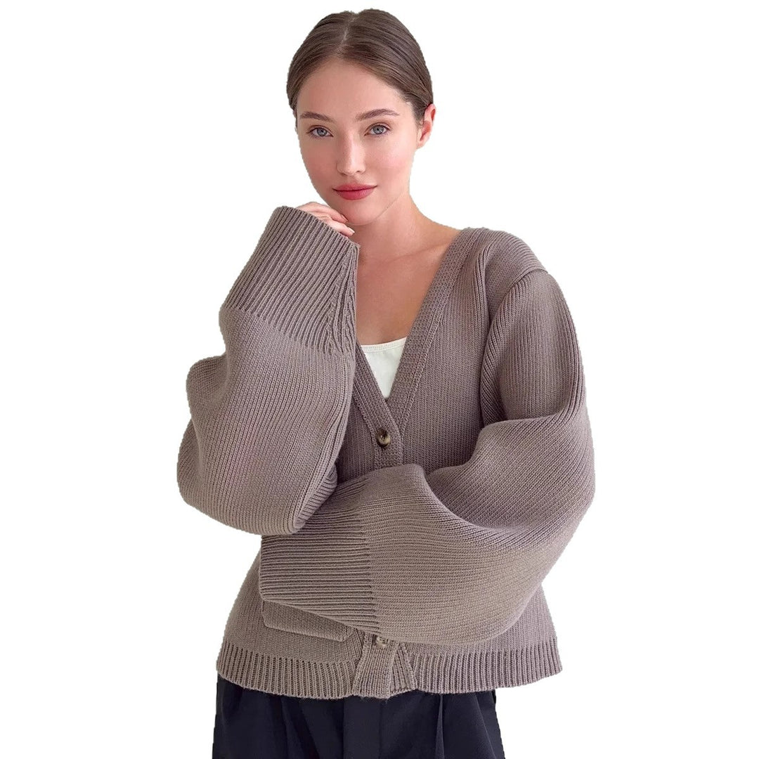 Damen Strickjacke mit weiten Ärmeln und praktischen Taschen Heidi-Mode