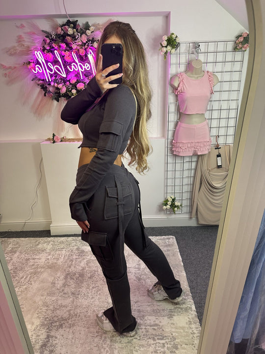 Damen sportliches Crop-Top und Cargo-Hose Set mit funktionsgerechten Taschen Heidi-Mode