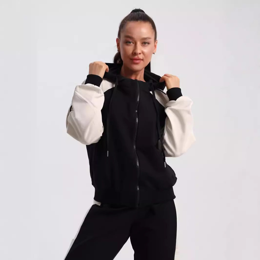 Damen Sportlicher Hoodie-Trainingsanzug mit eleganten Details und hochwertigem Material Heidi-Mode