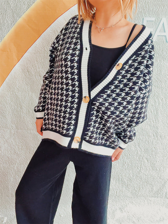 Damen oversized Strickjacke im klassischen Hahnentrittmuster Heidi-Mode