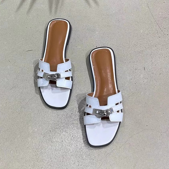 Frauen stylische flache Slide-Sandalen mit dekorativen Riemen Heidi-Mode