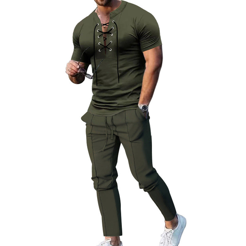 Herren Freizeit-Set mit lässigem Henley-Oberteil und modernen Jogginghosen Heidi-Mode