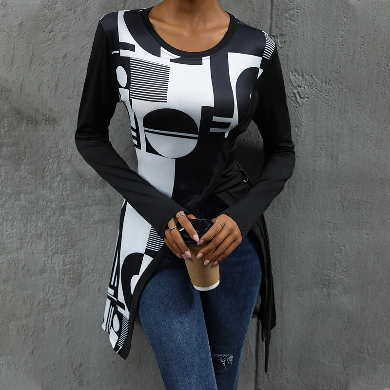 Damen Langarmshirt mit grafischem Muster und asymmetrischem Saum Heidi-Mode