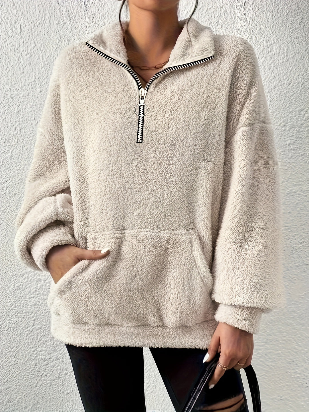 Damen kuscheliger Fleece-Pullover mit halbem Reißverschluss und Seitentaschen Heidi-Mode