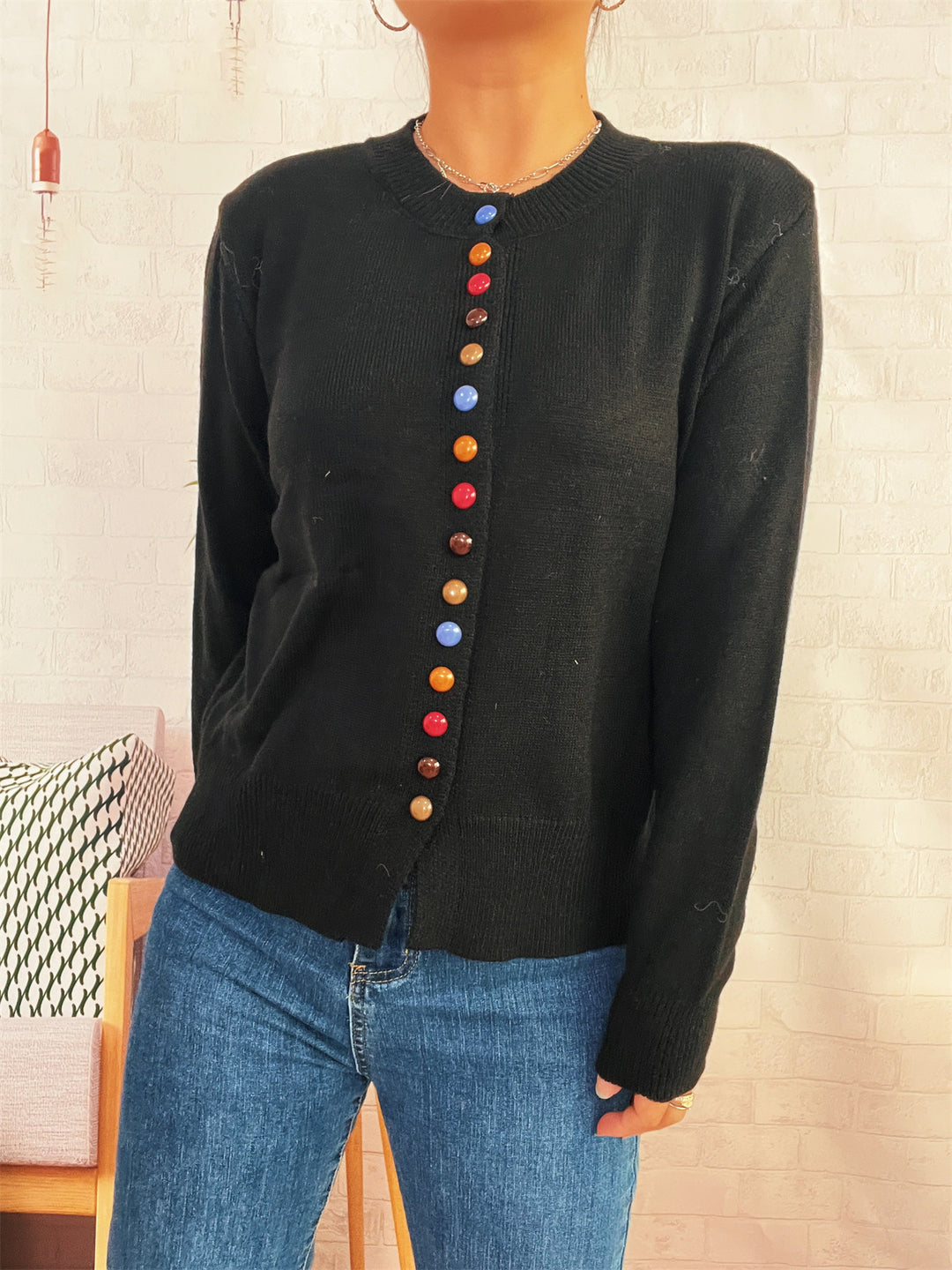 Damen stilvolle Strickjacke mit bunten Knöpfen Heidi-Mode