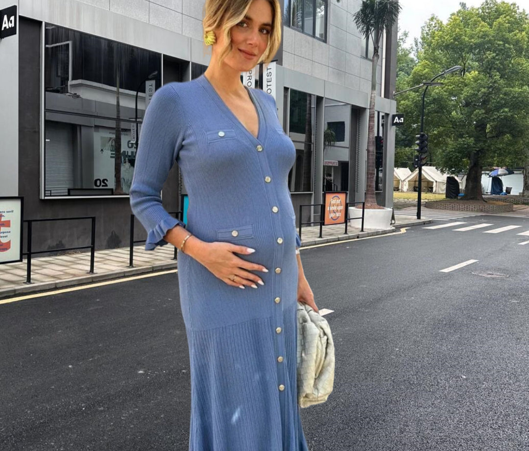 Damen Strickmaxikleid mit Knopfleiste und modischem V-Ausschnitt Heidi-Mode