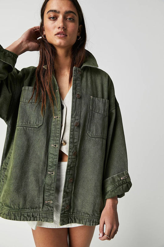 Damen lässige Oversized Jeansjacke mit großen Taschen Heidi-Mode