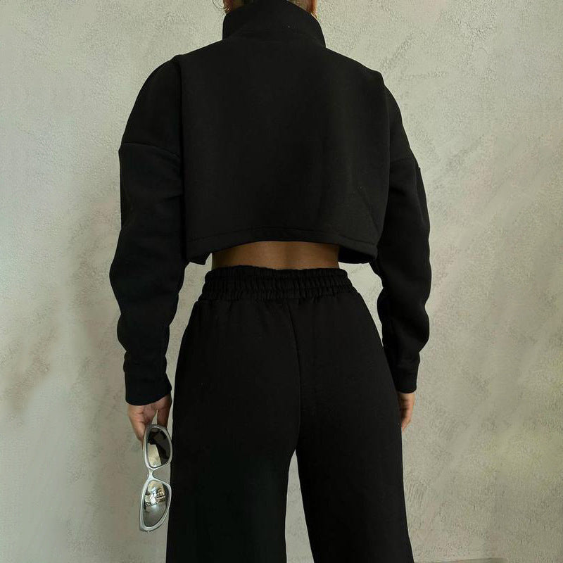 Damen modisches Cropped Hoodie-Set mit hohem Kragen Heidi-Mode