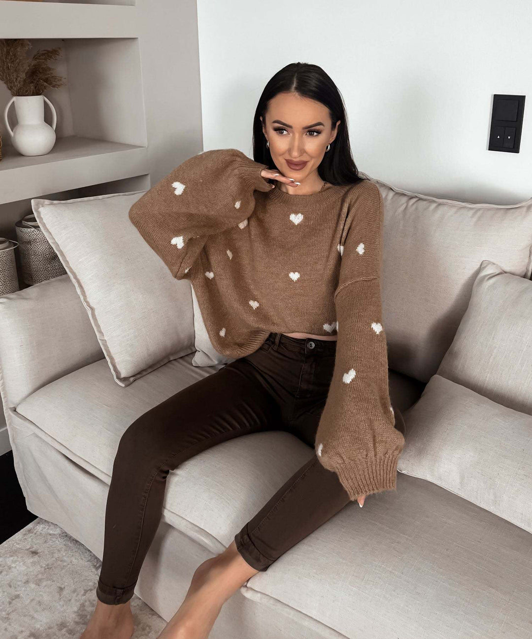 Damen lässiger Strickpullover mit herzförmigen Mustern und angeschnittenen Ärmeln Heidi-Mode