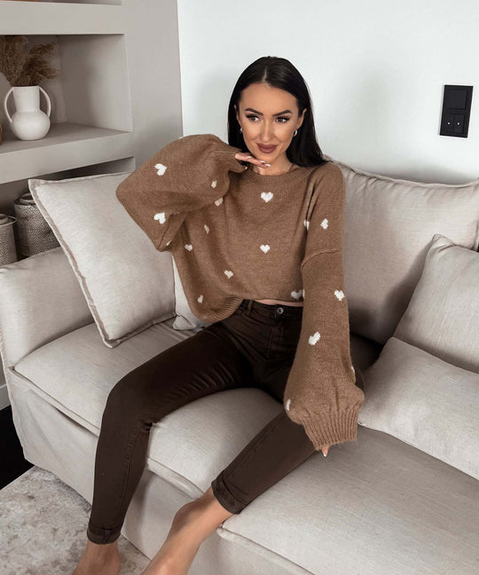 Damen lässiger Strickpullover mit herzförmigen Mustern und angeschnittenen Ärmeln Heidi-Mode