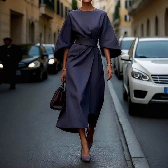 Damen Elegantes Maxikleid mit innovativem Schnitt und voluminösen Ärmeln Heidi-Mode