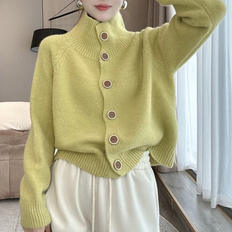 Damen kuscheliger Hochkragen-Cardigan mit Knopfdetails Heidi-Mode