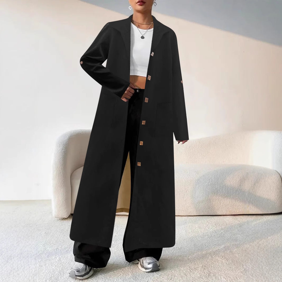 Damen Modischer Maxi-Mantel mit aufgesetzten Taschen und klassischen Knopfdetails Heidi-Mode