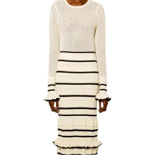 Damen Strickmaxikleid mit raffiniertem Lochmuster und kontrastierendem Streifen Heidi-Mode