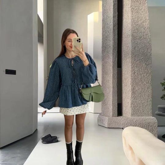 Damen gestreifte Bluse mit voluminösen Puffärmeln und tailliertem Schnitt Heidi-Mode