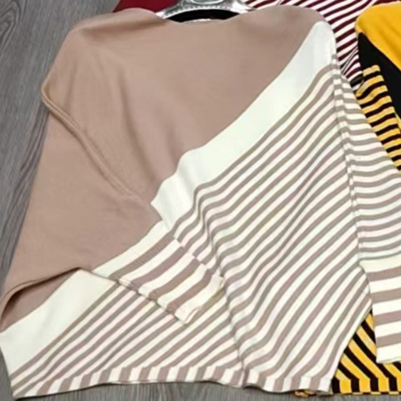 Damen modischer Strickpullover mit asymmetrischem Schnitt und grafischem Streifenmuster Heidi-Mode