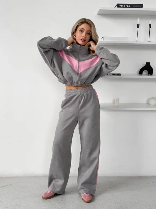 Damen Sportlicher Loungewear-Set mit gestreiftem Design und hohem Kragen Heidi-Mode