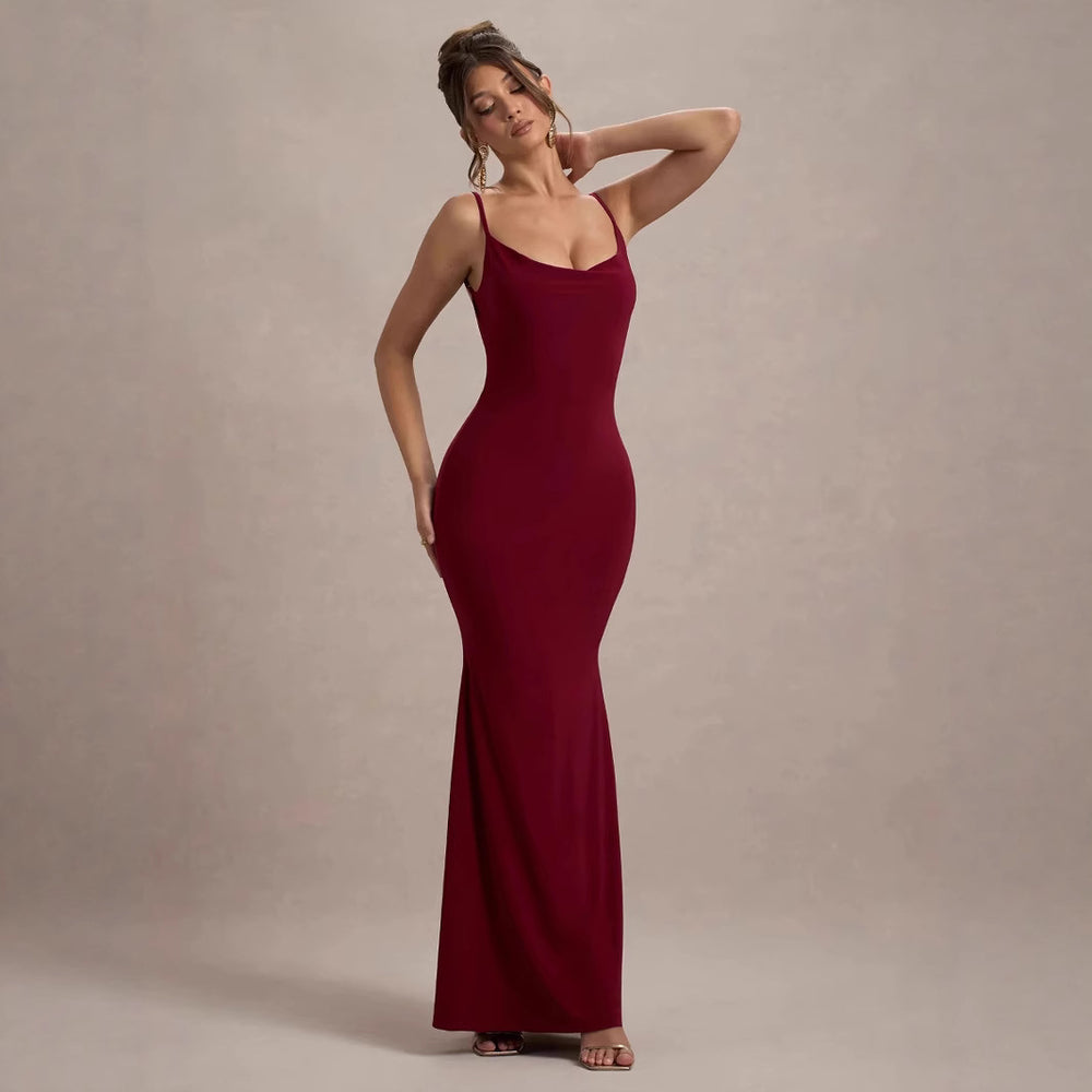 Damen Elegantes Maxikleid mit tiefem Rückenausschnitt und Spitzenakzenten Heidi-Mode