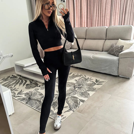 Damen Sportliches Cropped Raglan-Top mit Reißverschluss und passender Leggings Heidi-Mode