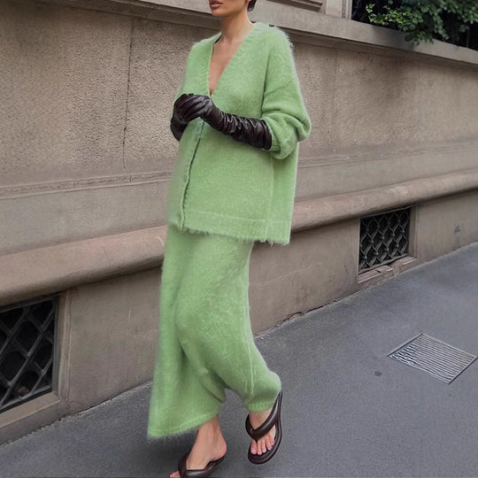 Damen Weicher Strickcardigan mit V-Ausschnitt und Knopfdetails Heidi-Mode