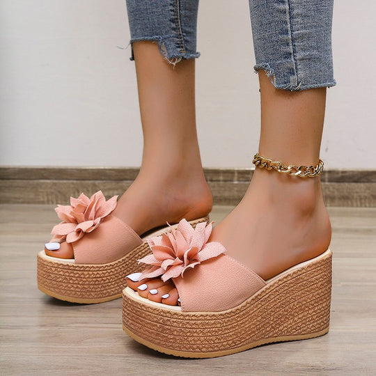 Damen Plateausandalen mit floralem Dekor und rutschfester Sohle Heidi-Mode