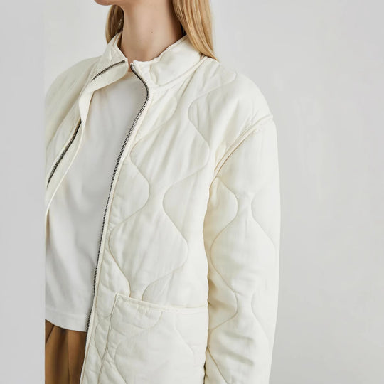 Damen gesteppte Oversized-Jacke mit hohem Kragen und elastischem Bund Heidi-Mode
