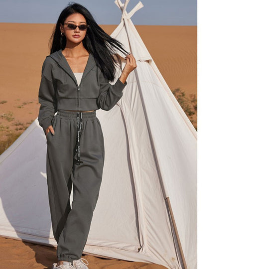 Damen modisches Cropped Sweat- und Jogginganzug-Set mit trendigen Details Heidi-Mode