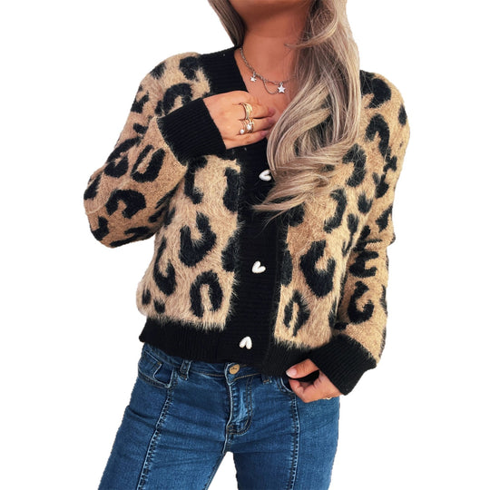 Damen oversized Strickjacke mit tierischem Leopardenmuster und knöpfbarem Design Heidi-Mode
