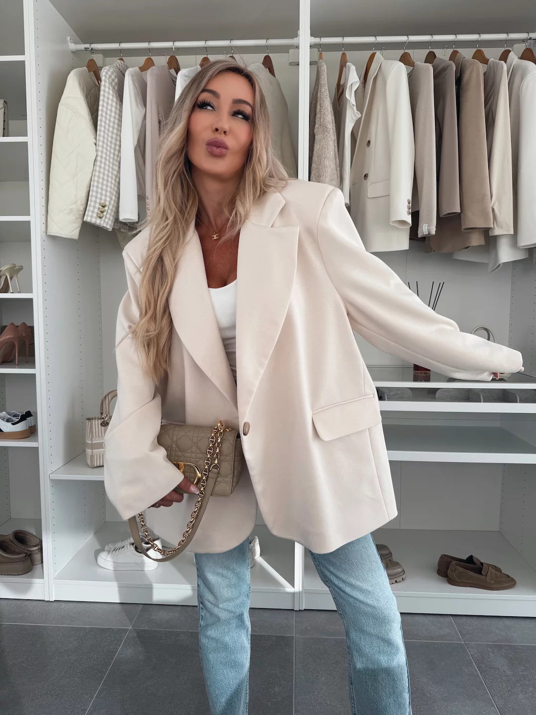 Damen oversized Blazerjacke mit modernem Schnitt und nachhaltigen Materialien Heidi-Mode
