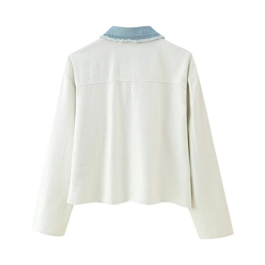 Damen cropped Denimjacke mit kontrastierenden Taschen und fransigem Saum Heidi-Mode