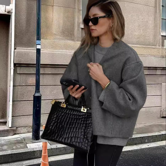 Damen oversized Wolljacke mit elegantem Schnitt und lässigem Look Heidi-Mode