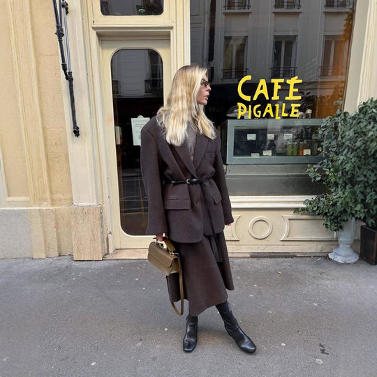 Damen Oversized Blazer mit Gürtel und eleganten Details Heidi-Mode