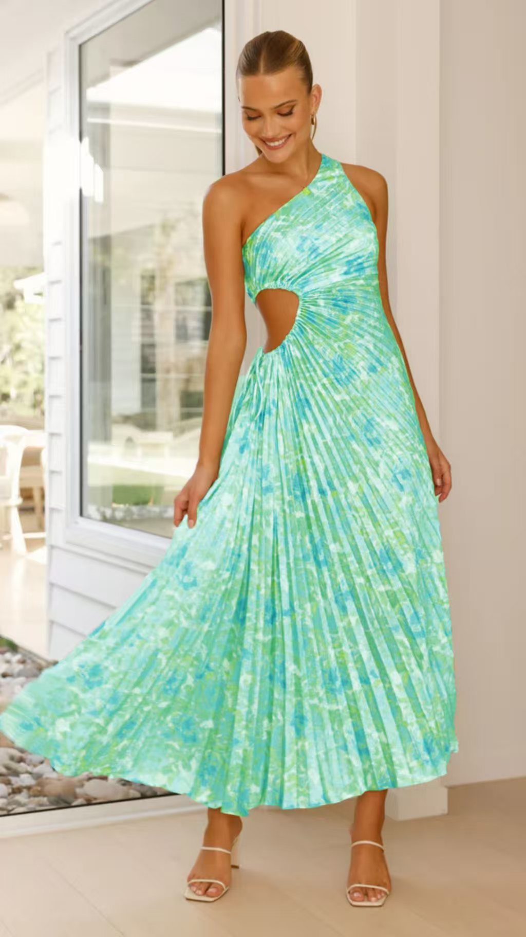 Damen Maxikleid mit Raffiniertem Faltenwurf und Asymmetrischem Design Heidi-Mode